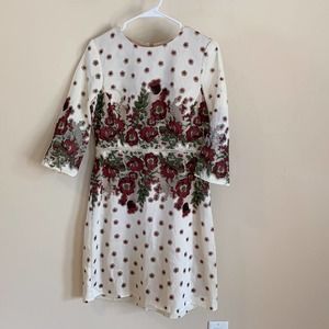 Gabby Skye Cream Floral Printed Dress Size: 6